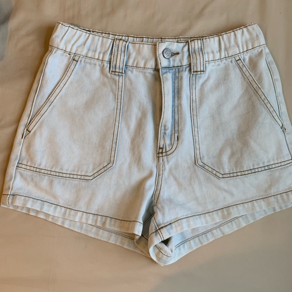 Light Wash Pacsun denim wide leg shorts. - Picture 2 of 9